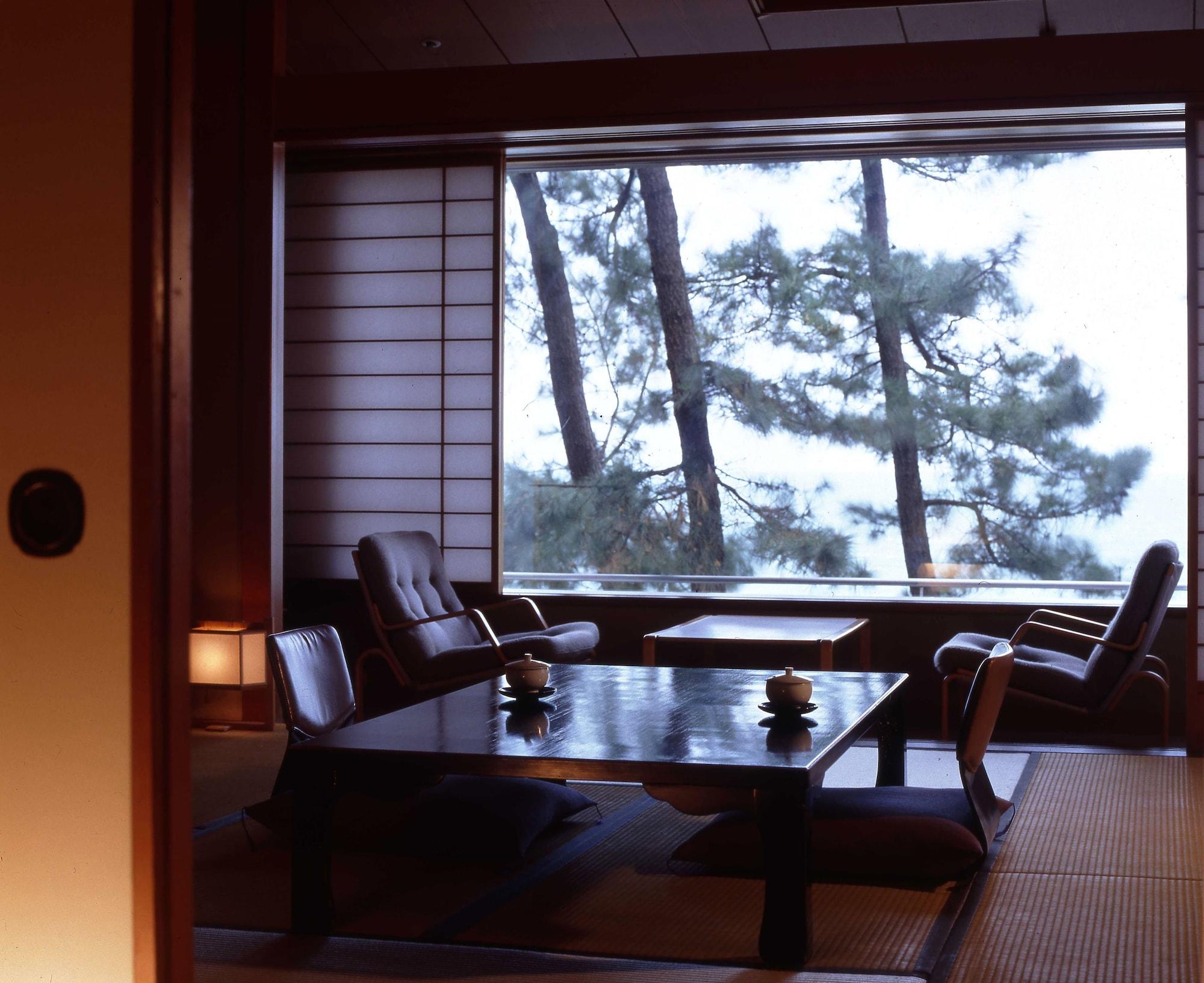 Kasuitei Yonago Bagian luar foto